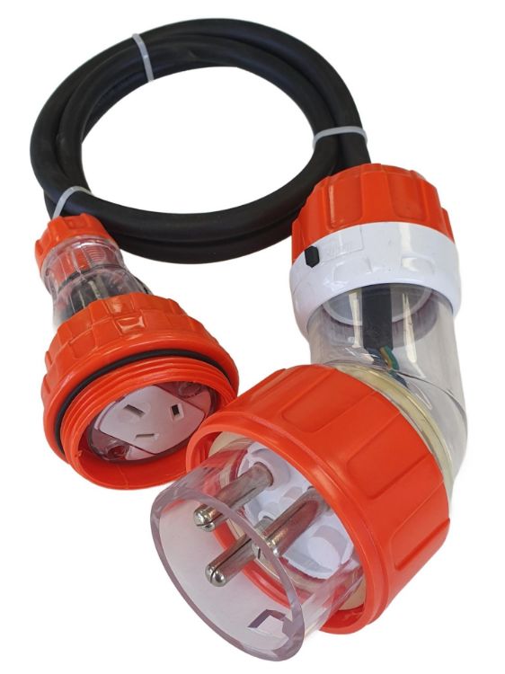 GT Power 32A Male to 15A Female 230V AC Adaptor Lead
